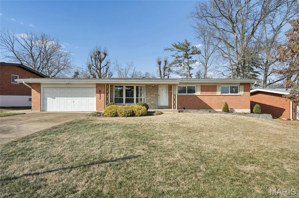 9233 Queenston Drive