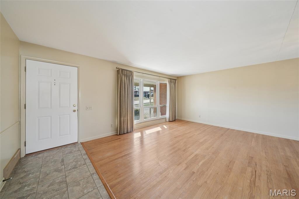 9233 Queenston Drive