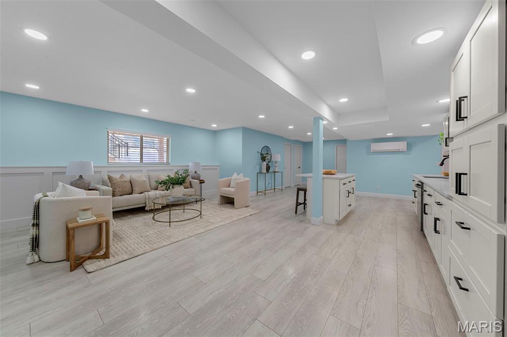 402 Knothole Lane
