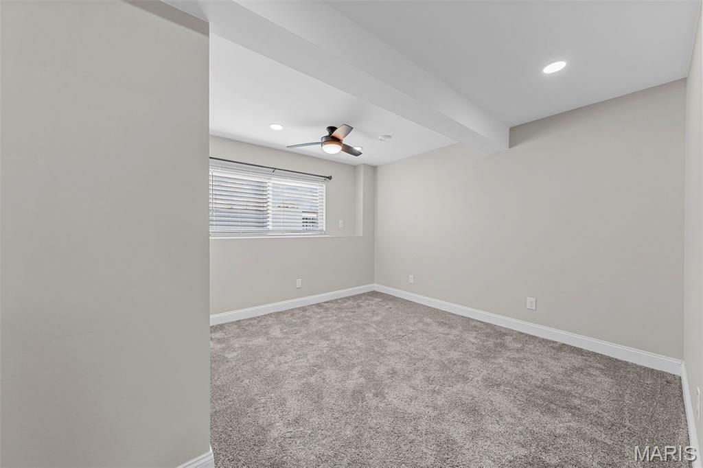 402 Knothole Lane