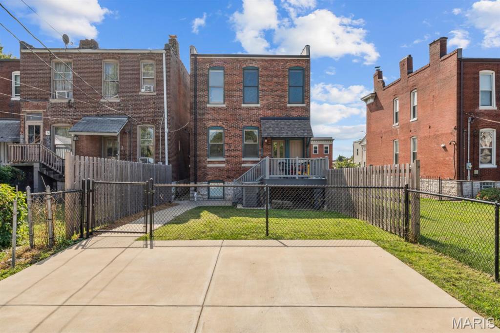 4231 Norfolk Avenue