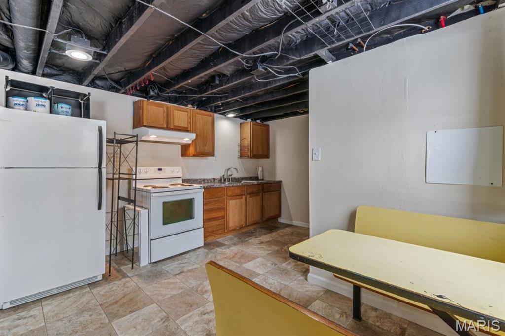 2617 Rosemary Lane