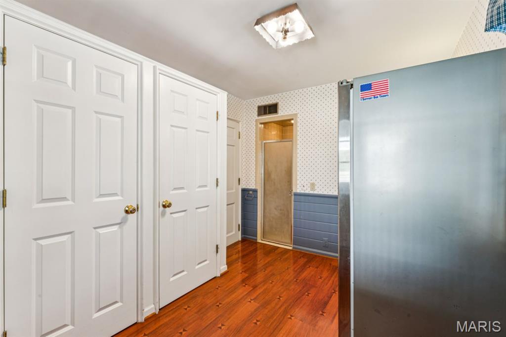 2333 Ossenfort Road
