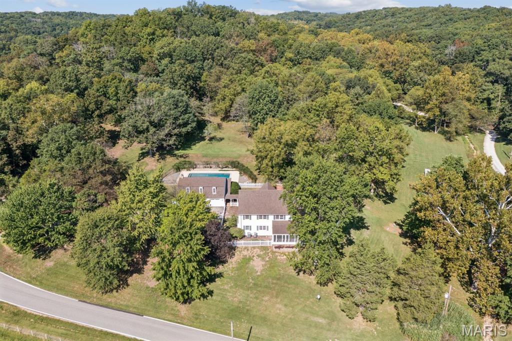 2333 Ossenfort Road