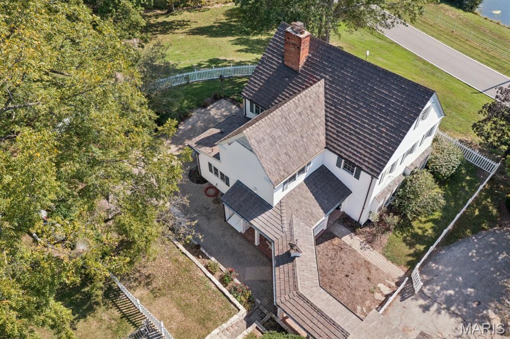 2333 Ossenfort Road