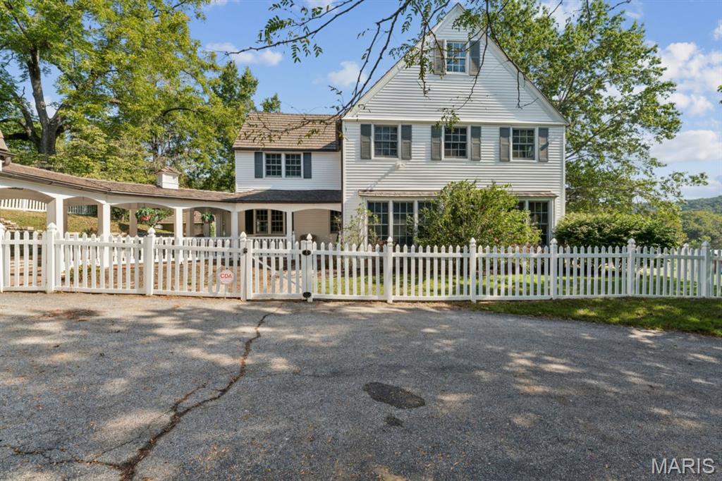 2333 Ossenfort Road