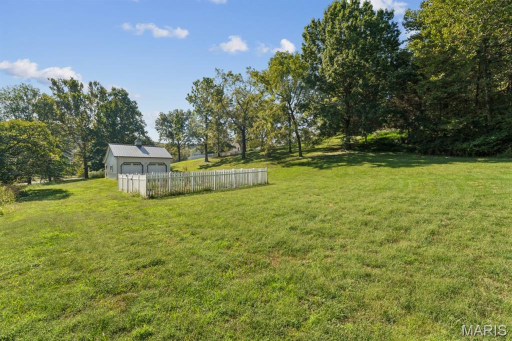 2333 Ossenfort Road