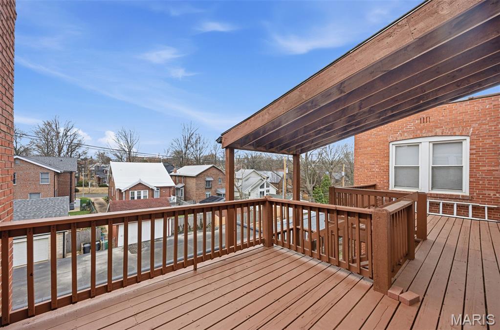 6312 Southwood Avenue Unit: 3E