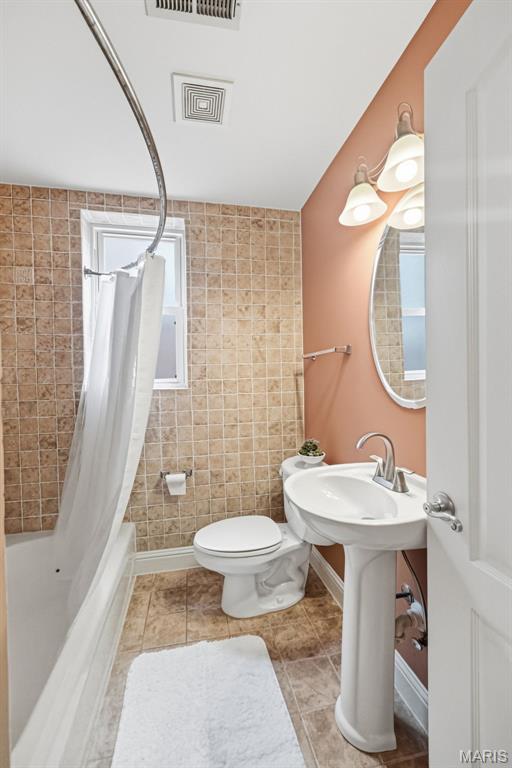 6312 Southwood Avenue Unit: 3E