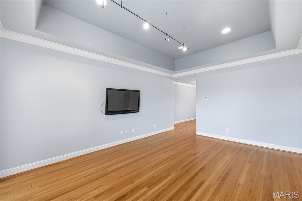 6312 Southwood Avenue Unit: 3E