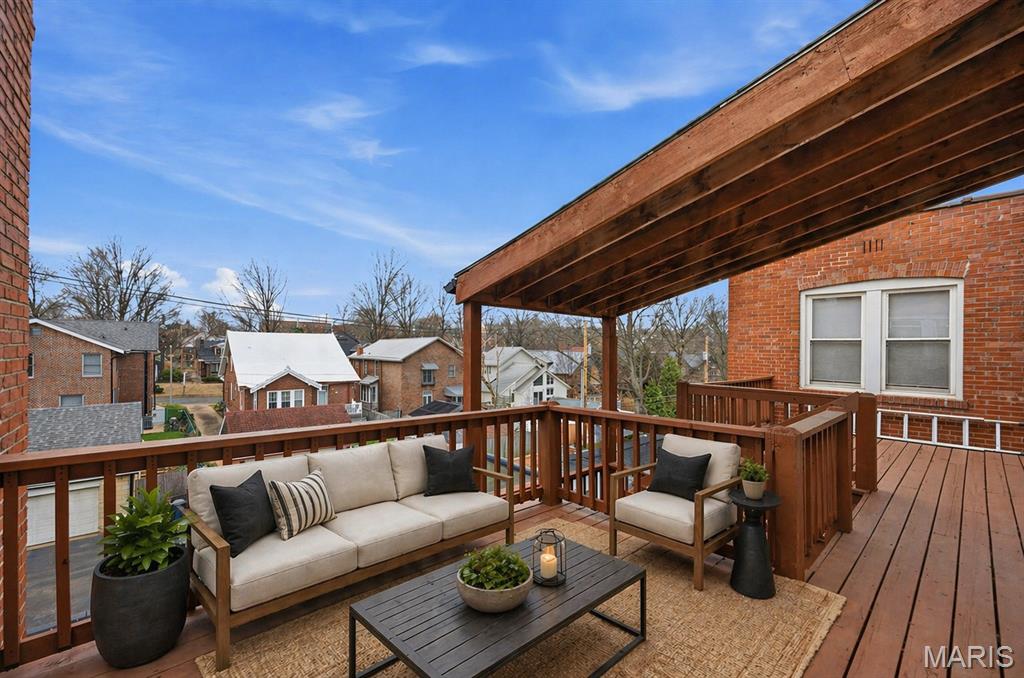 6312 Southwood Avenue Unit: 3E