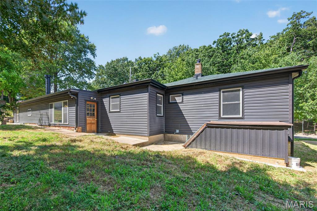 310 Cliff Cave Road