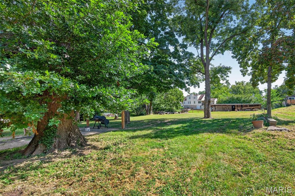 310 Cliff Cave Road
