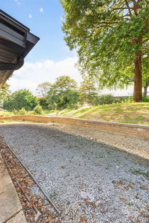 310 Cliff Cave Road