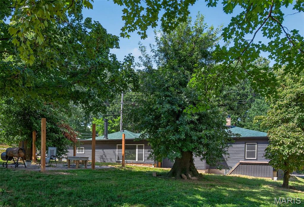 310 Cliff Cave Road