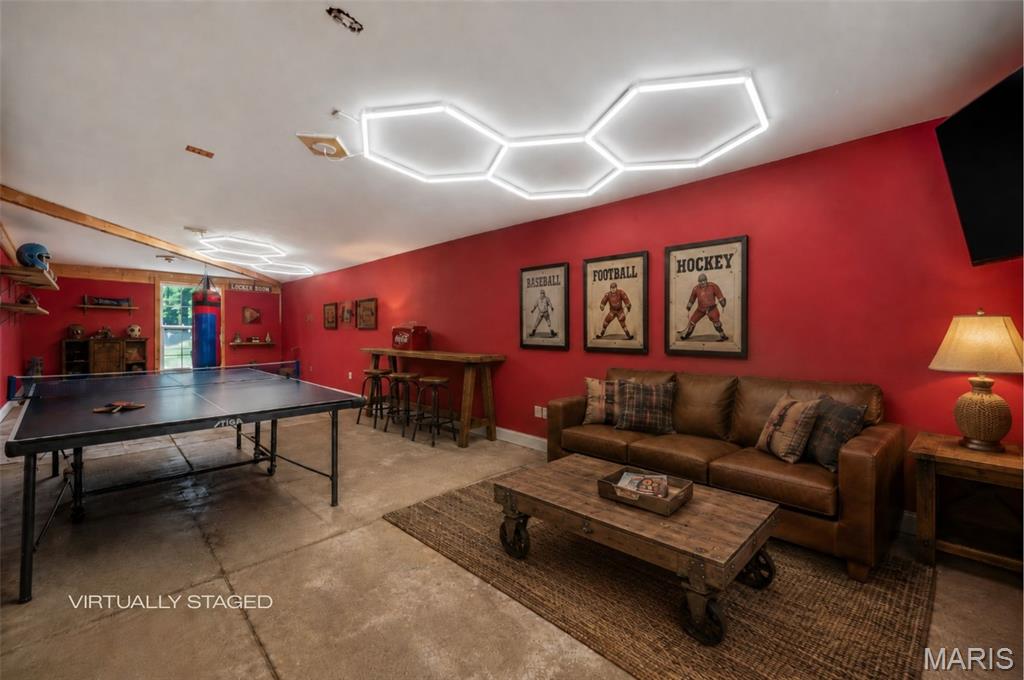 310 Cliff Cave Road