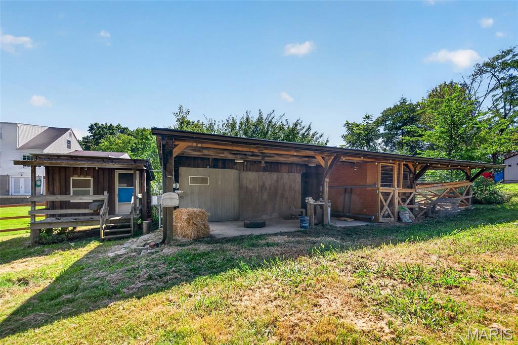 310 Cliff Cave Road