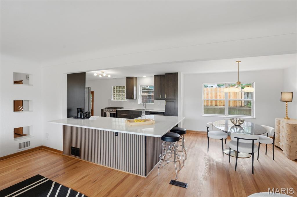 3460 Regal Place