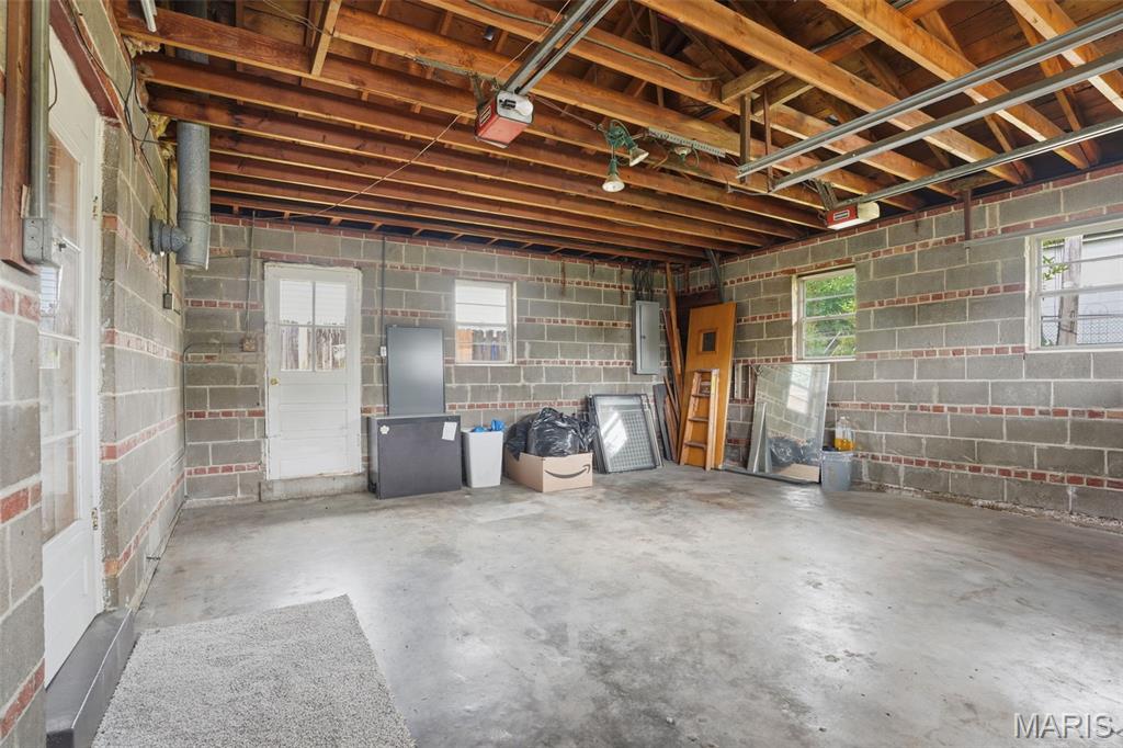 3460 Regal Place