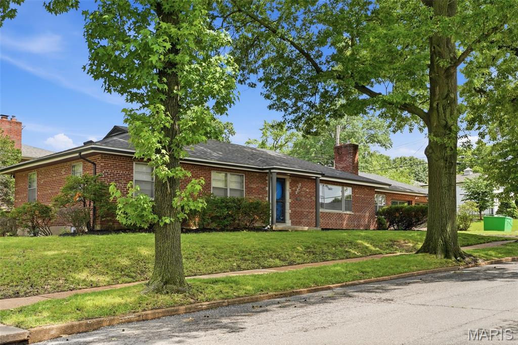 3460 Regal Place
