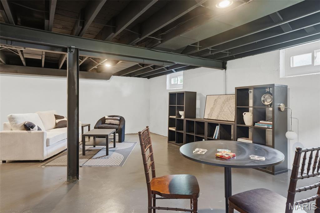 3460 Regal Place