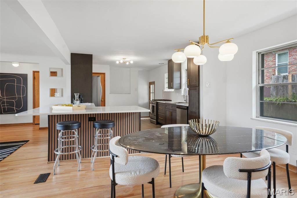 3460 Regal Place