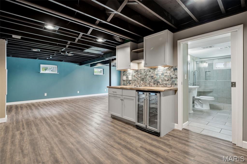 9540 Caravan Drive