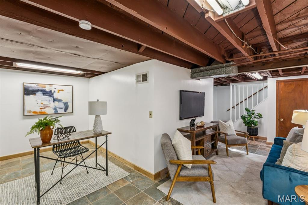 9431 Burdella Avenue