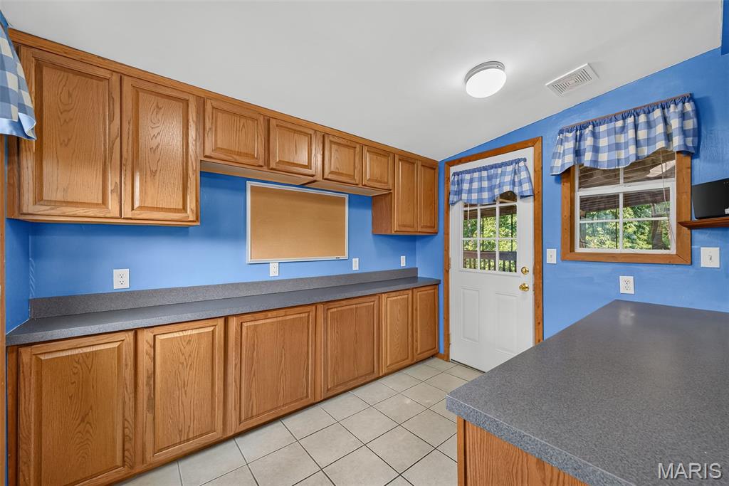1312 Twin Trails Court