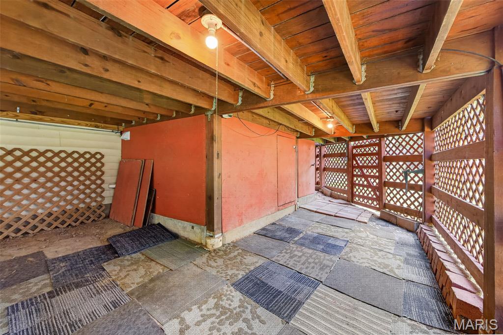 1312 Twin Trails Court