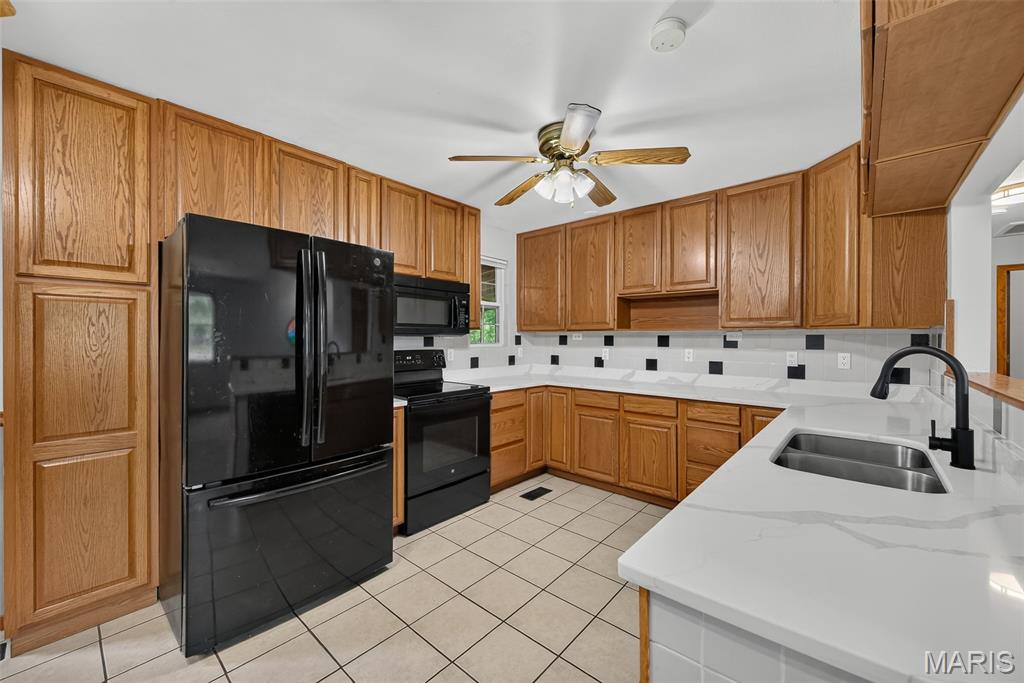 1312 Twin Trails Court