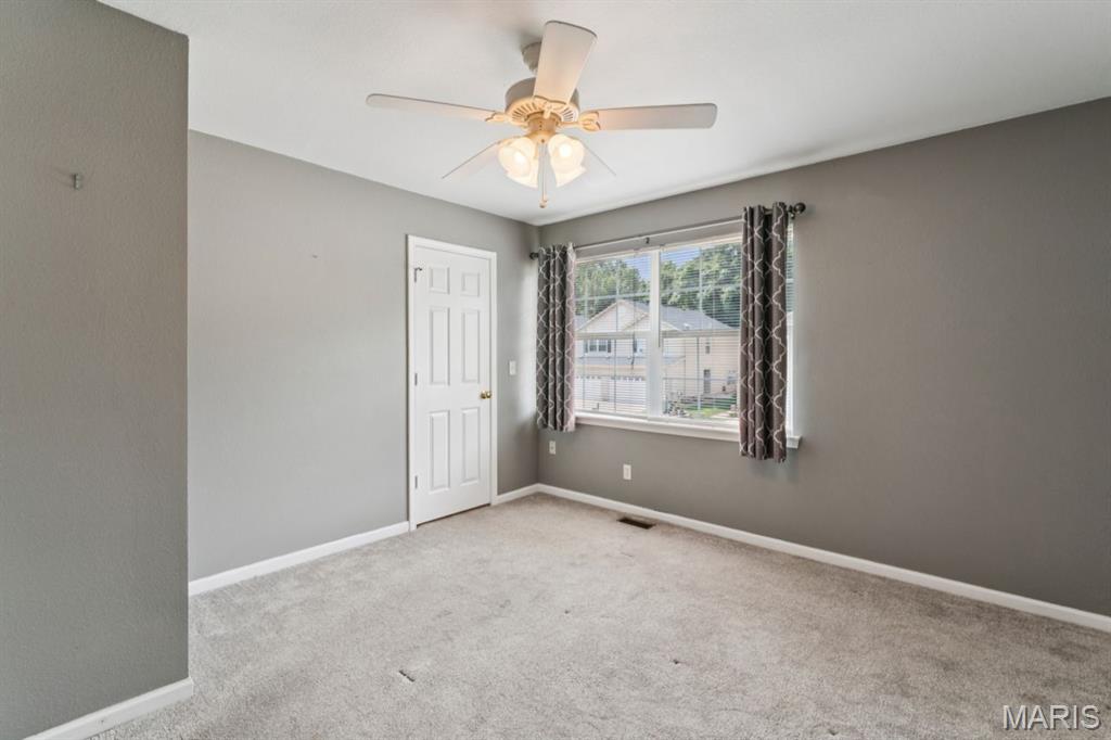 5372 Lakewood Terrace