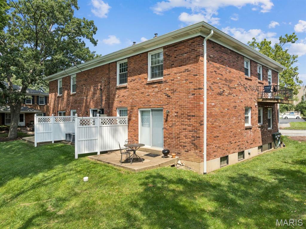 624 Candleberry Court Unit: B