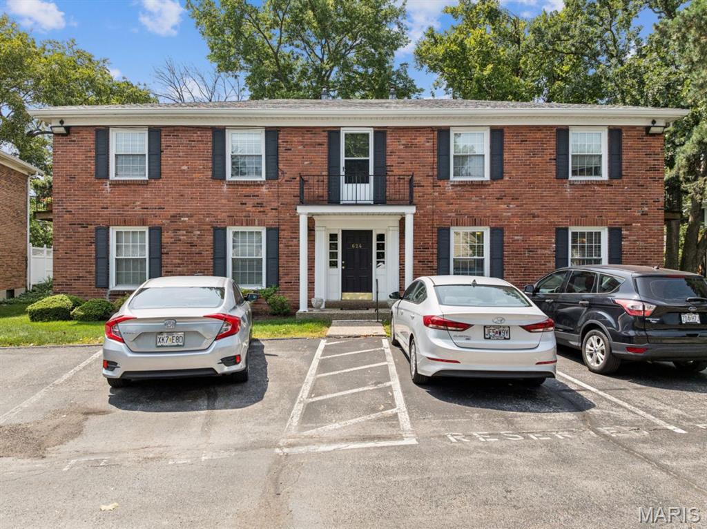 624 Candleberry Court Unit: B