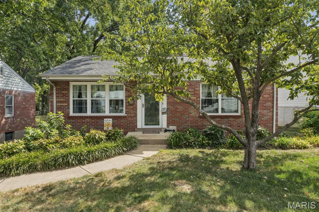 1204 Oday Avenue