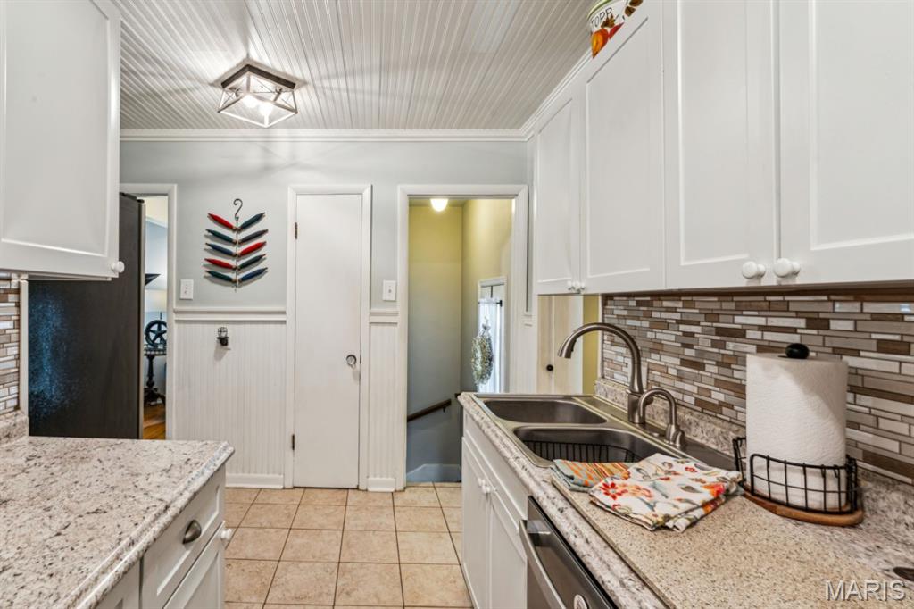 1204 Oday Avenue