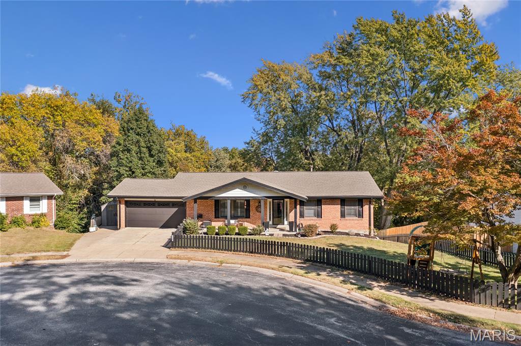 2700 Brookridge Lane