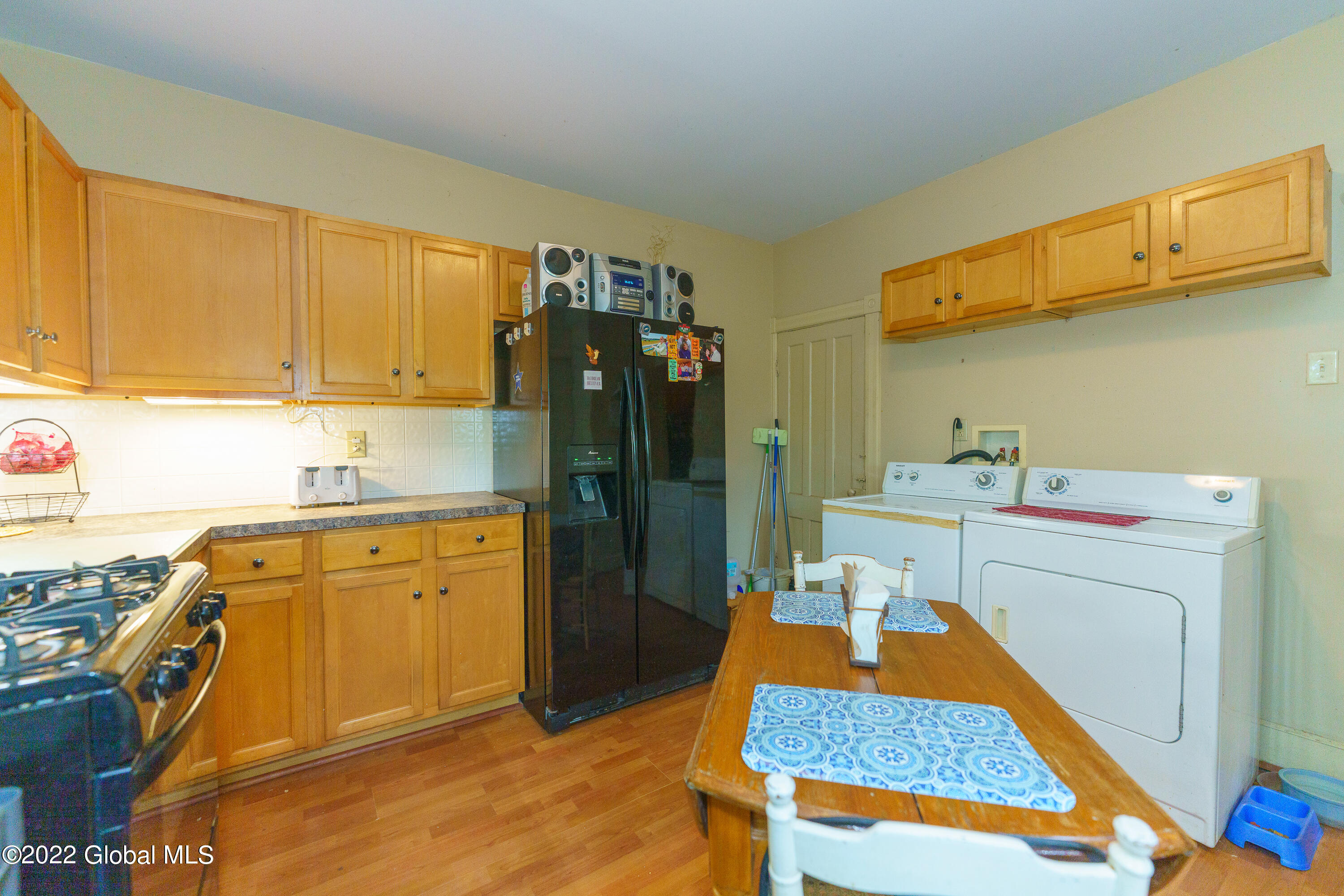 99 W 8th Avenue