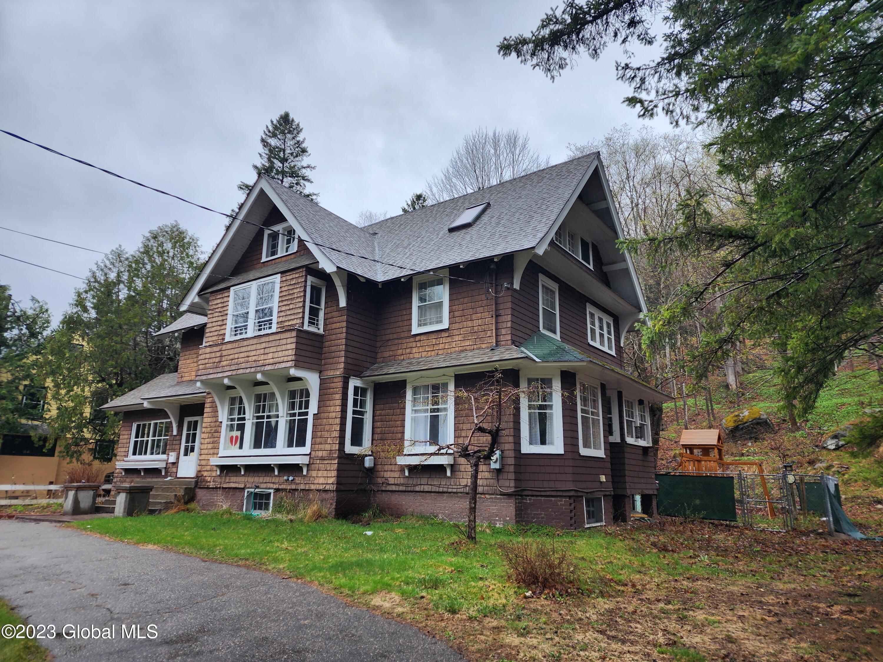 103 Old MIlitary Road