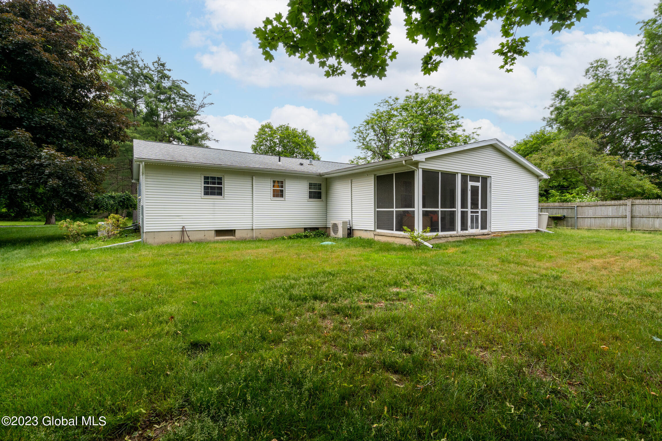 1 Glenkill Road