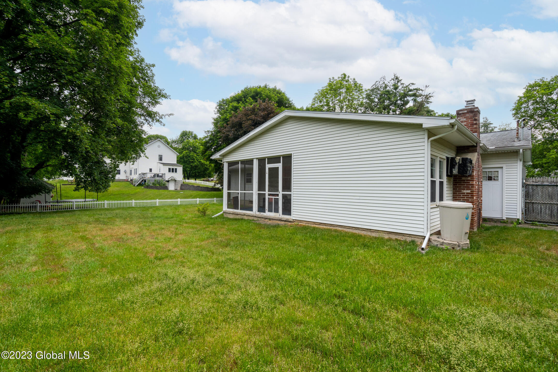 1 Glenkill Road