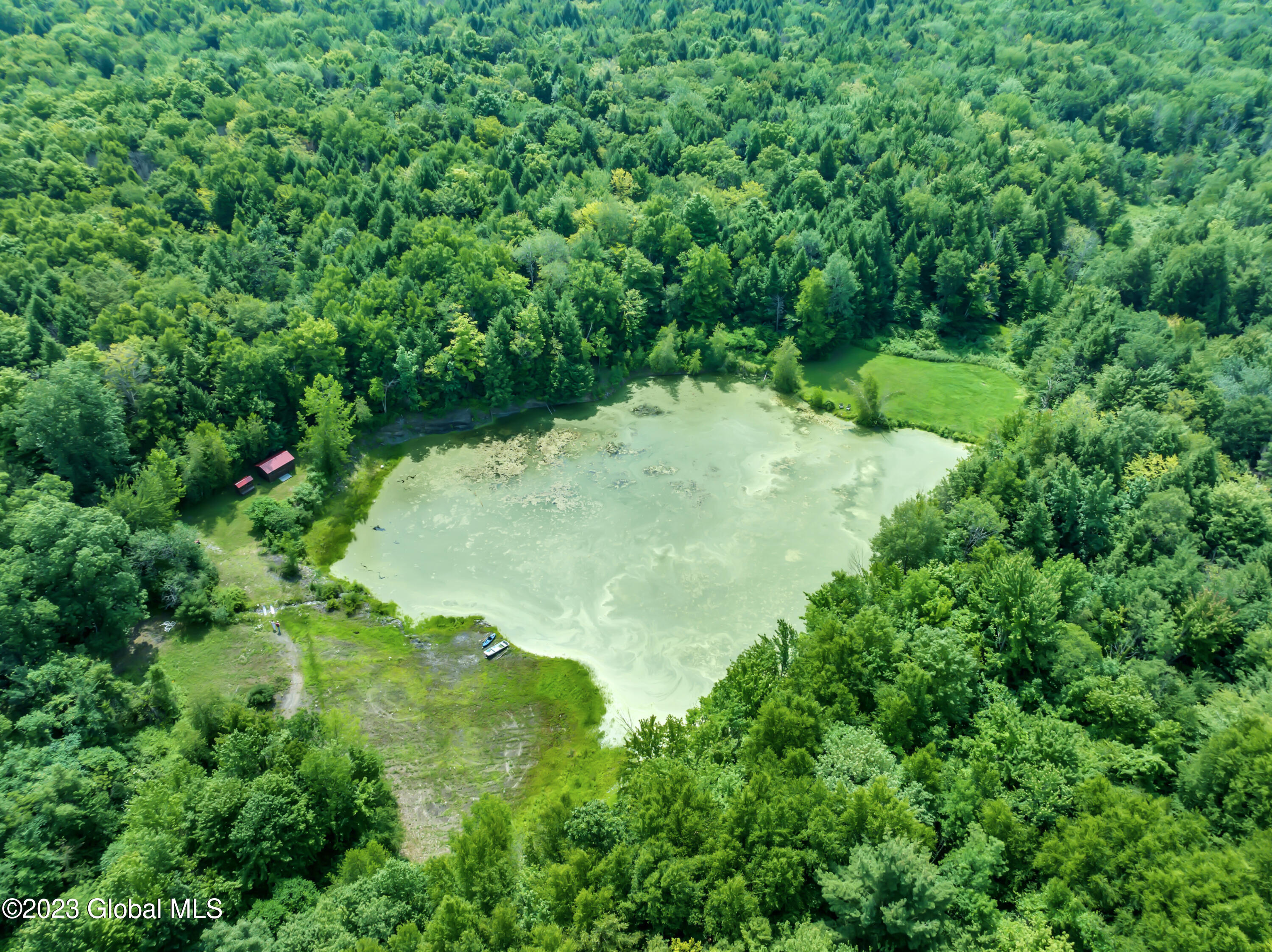 1563 1/2 Division Street