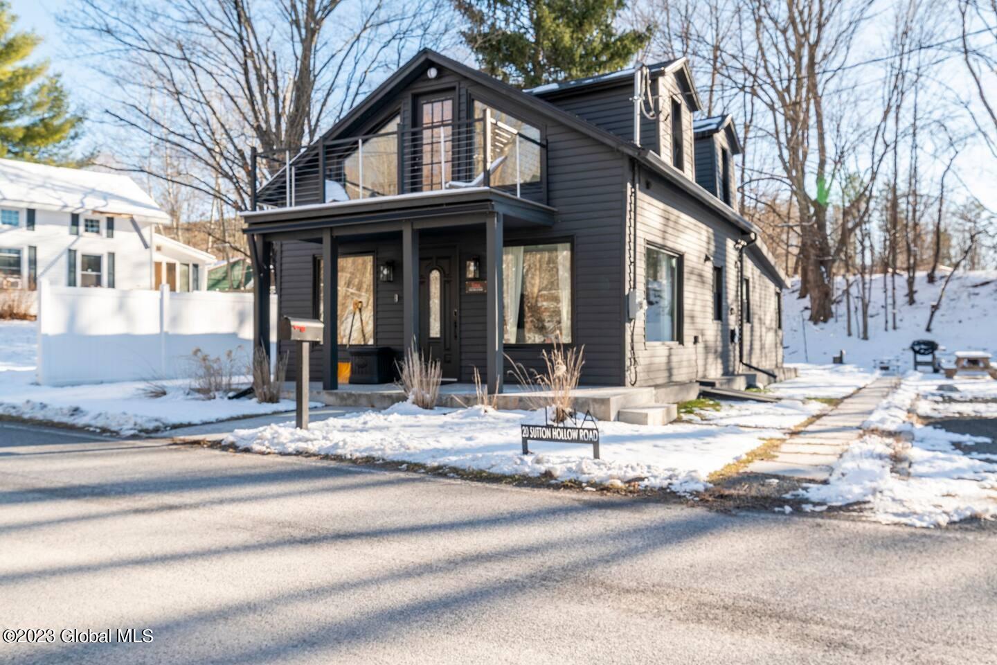 20 Sutton Hollow Road