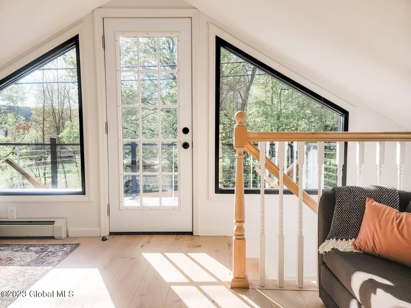 20 Sutton Hollow Road