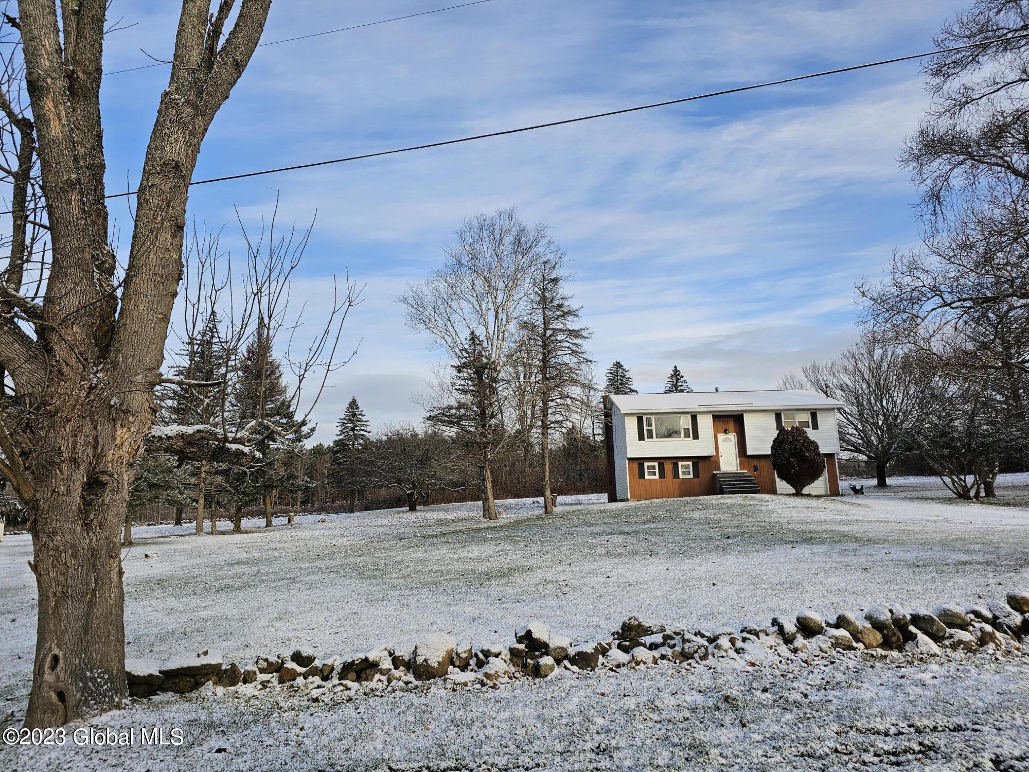 1399 Kania Road