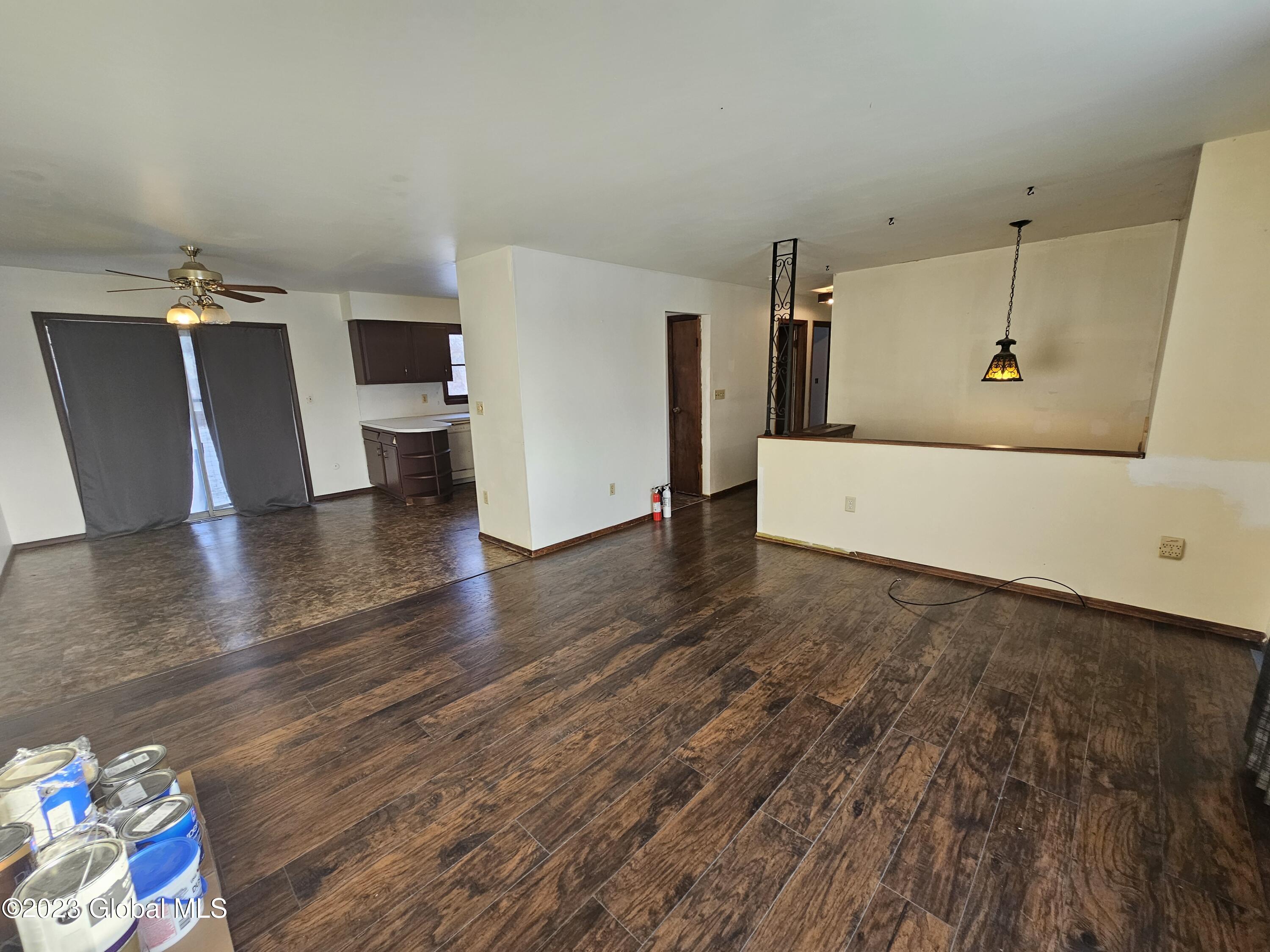1399 Kania Road