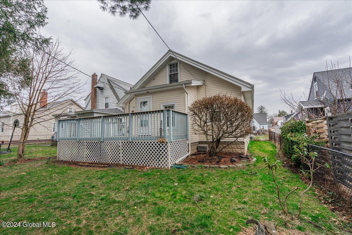 194 Sycamore Street