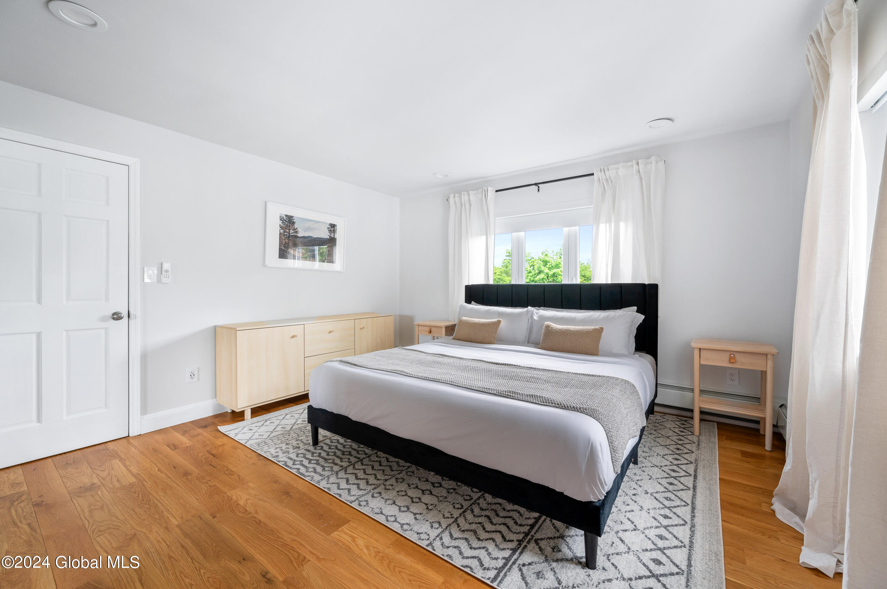 5 Wawayanda Place