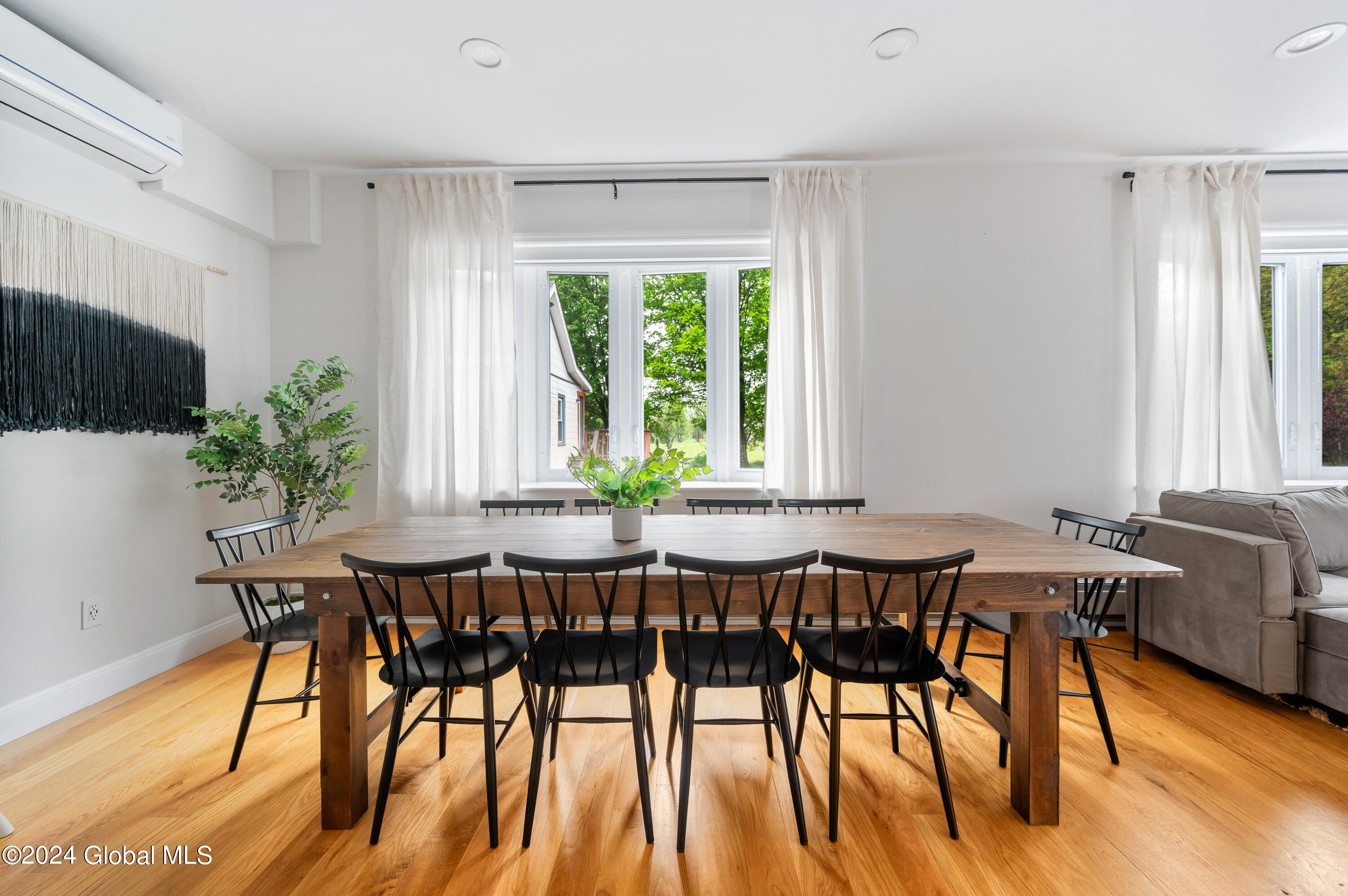 5 Wawayanda Place