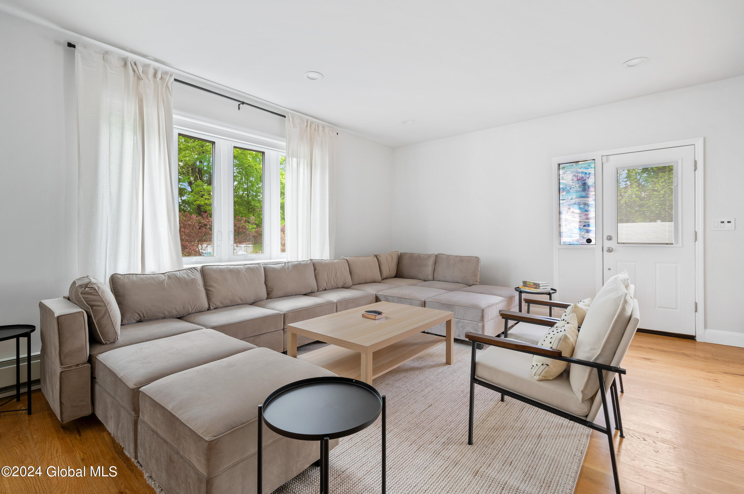 5 Wawayanda Place